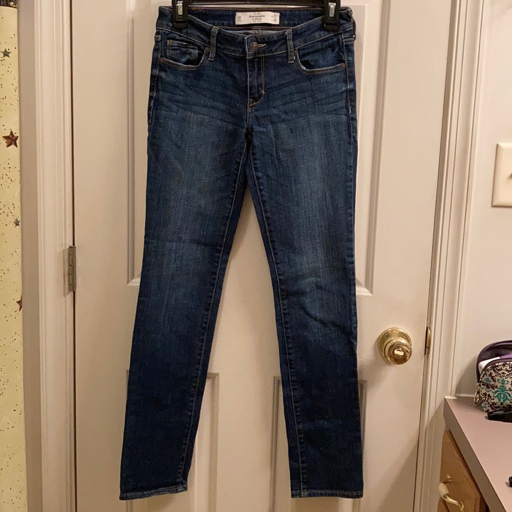 The A&F Skinny 4R Jeans